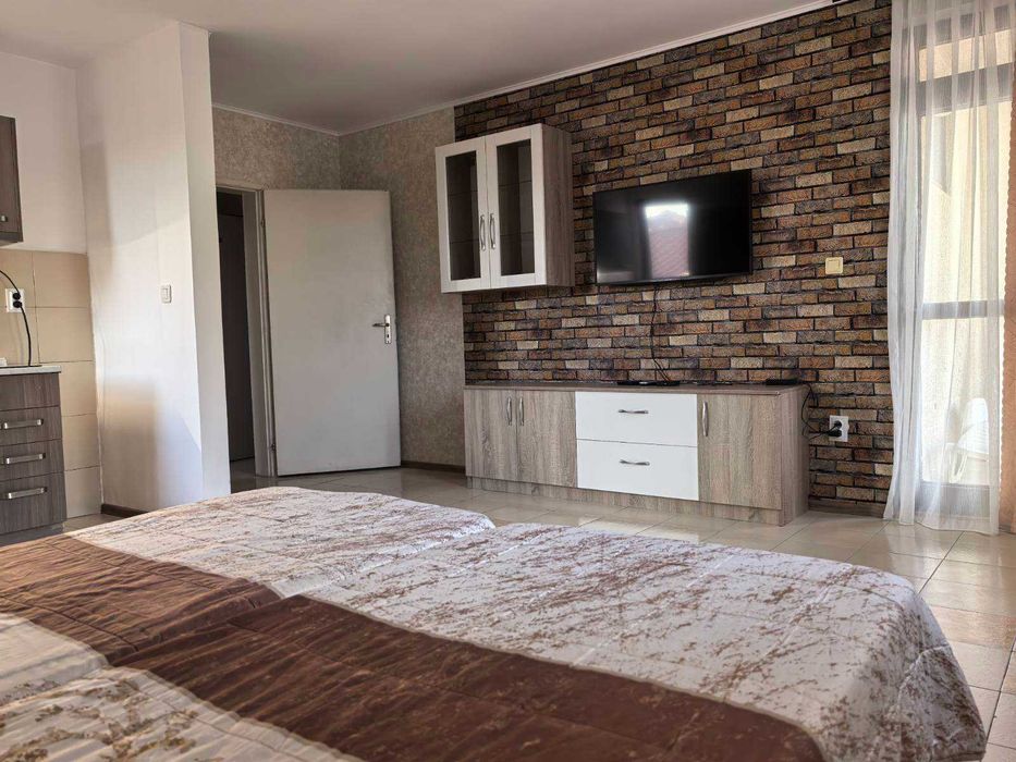 Продава се Хотел в Ахелой - 791 кв.м за 671 €/кв.м - Снимка #3