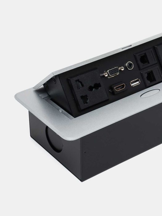 Напольная и мебель розетка | металлический лючок