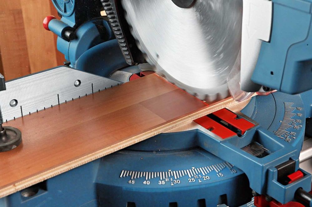 Bosch GTM 12 JL Professional, Комбинированная пила, torsovka