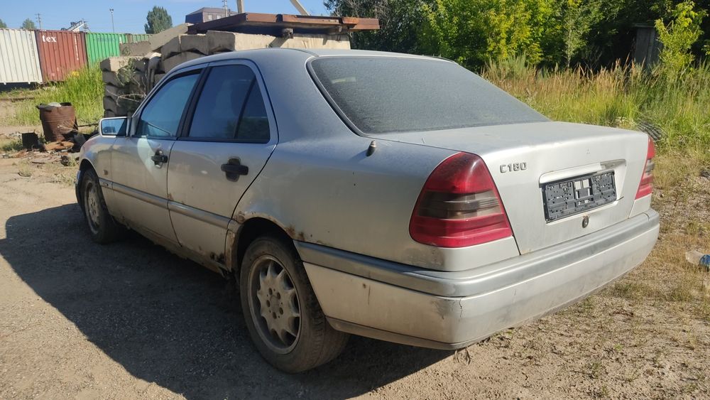 Мерседес 300тыс тг