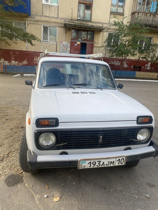 продам вааз ниваа
