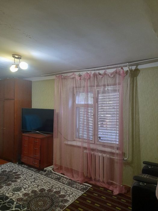 Чиланзар -23 квартал 1-комнатная