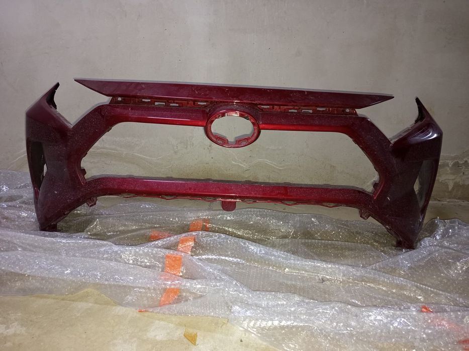 Продам бампер на Рав 4