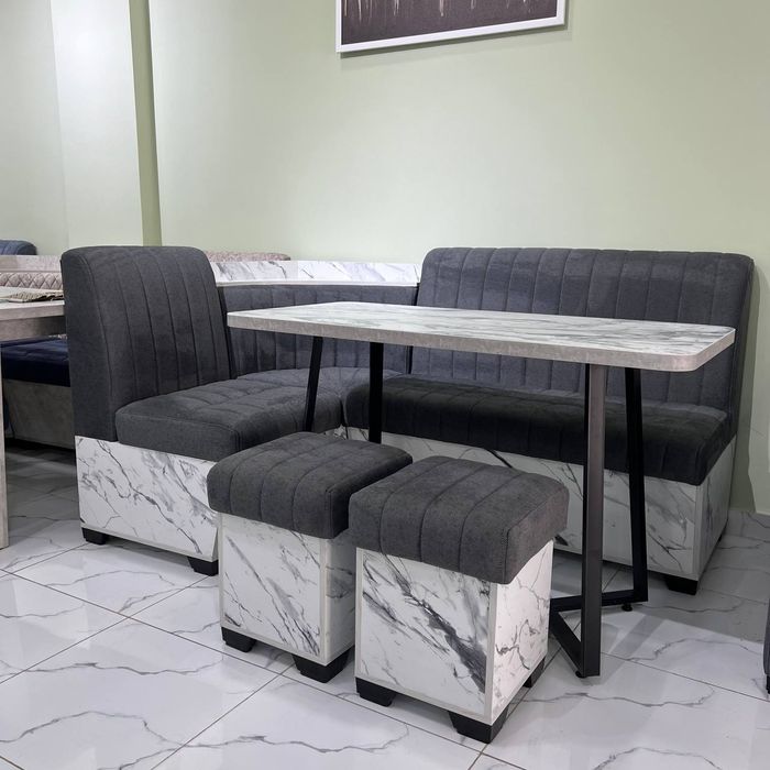 Кухонный уголки, имеется рассрочка.