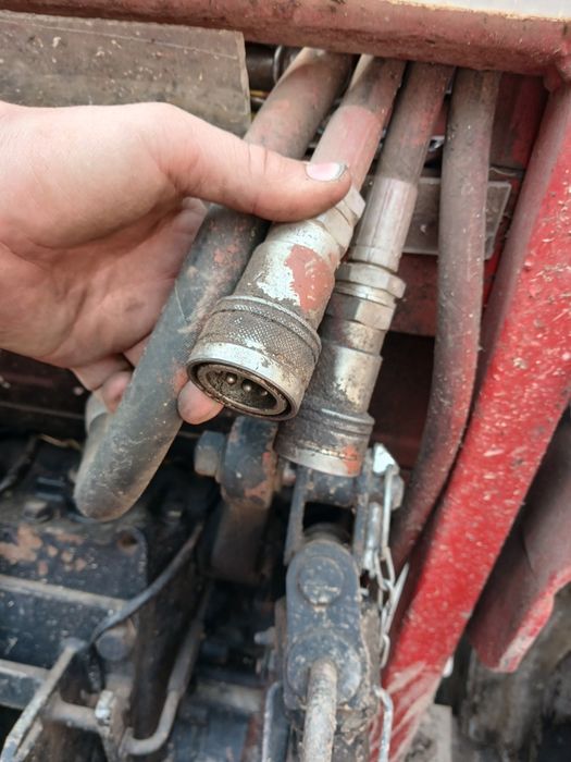 Tractor Mitsubichi 30cp 4x4