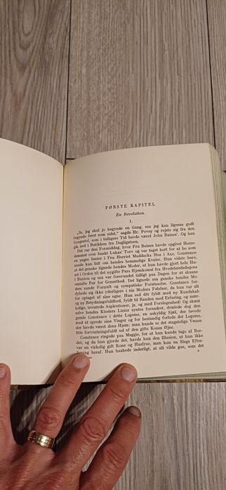 Vand Carte de Colectie Sostrene de Arnold Bennett în Daneza
