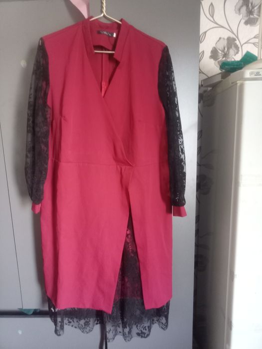 Продам женское платье