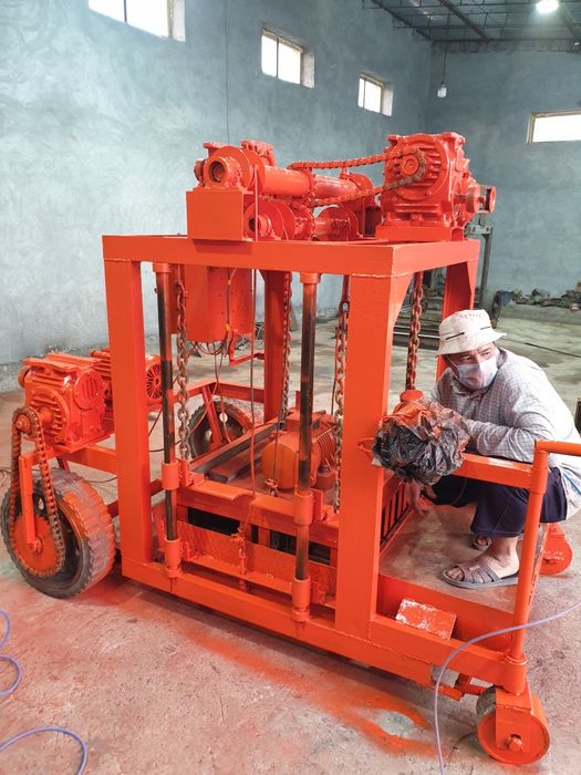 Шлакоблок апарати