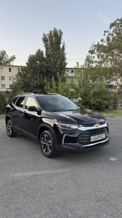 Trecker 2023 yil 41.700 probeg zavod xolatda