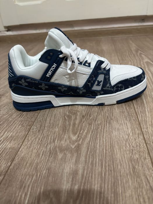 Lv trainer albastri