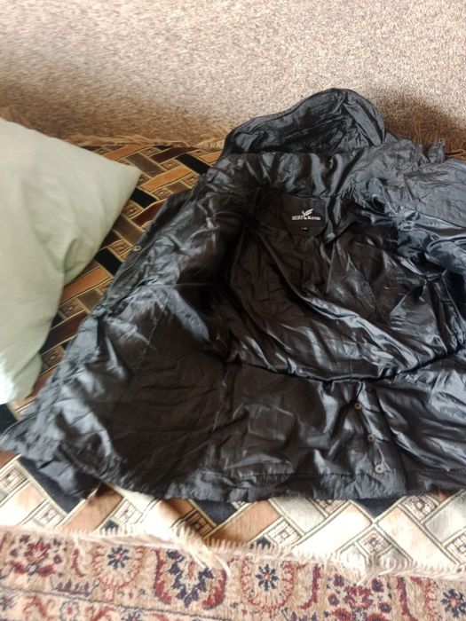 Куртки новые для девочек. Недорого