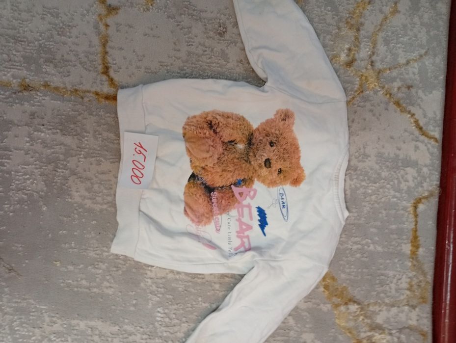 Продам кофточки  для девочек