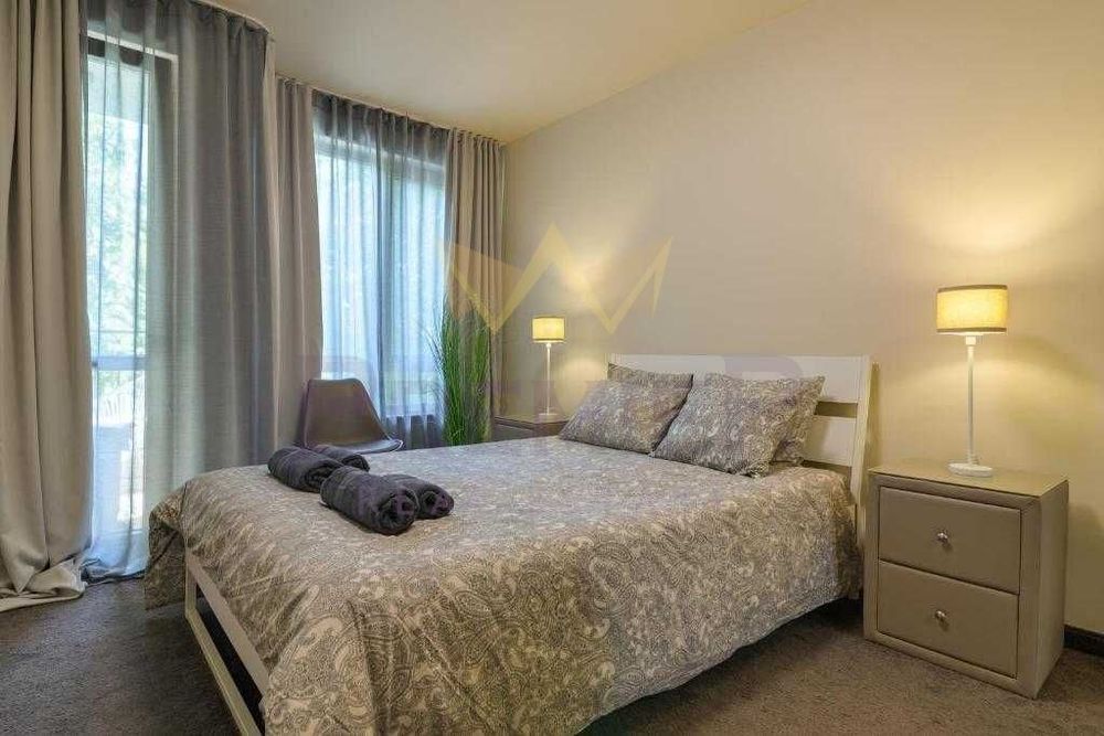 Дава се под наем Тристаен апартамент в Варна, Гръцка махала - 103 кв.м за 1200 € - Снимка #6