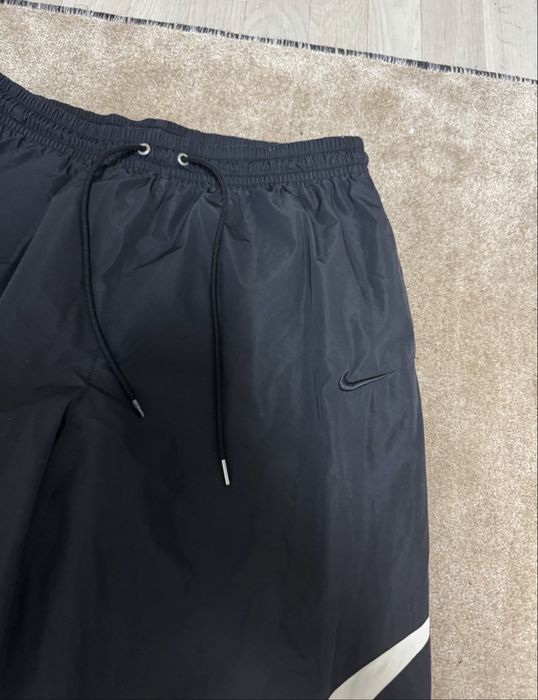 Комплект Nike Swoosh .Шушляково горно и долно