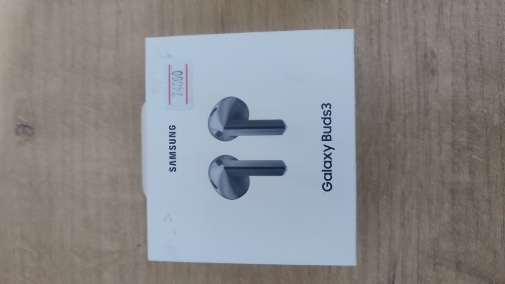 Продам наушники Самсунг новые