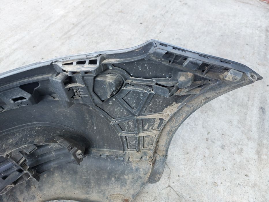 Bara fata + grila bara fata Volkswagen Golf 5 Plus LA7T 2004-2008
