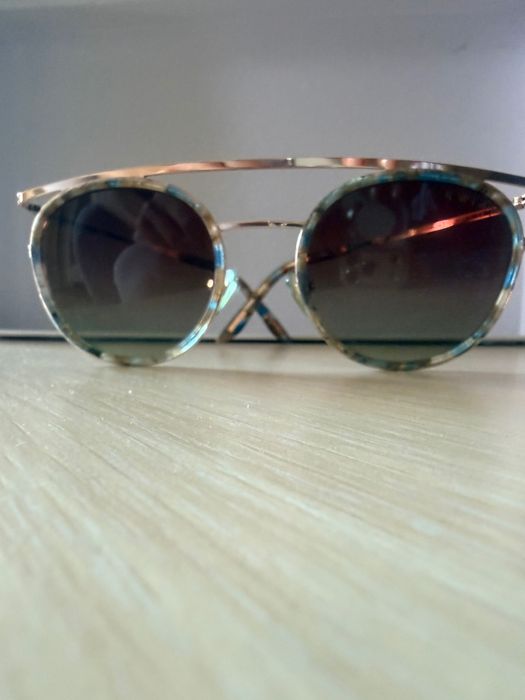 Слънчеви очила Kwiat