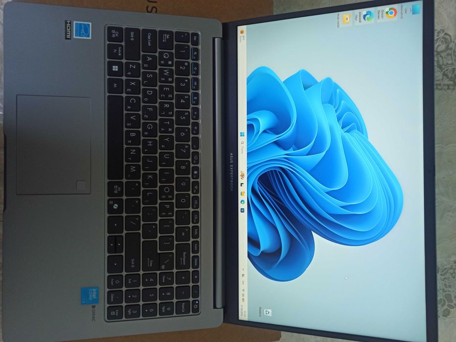 ASUS Expertbook core 5 210H DDR 5