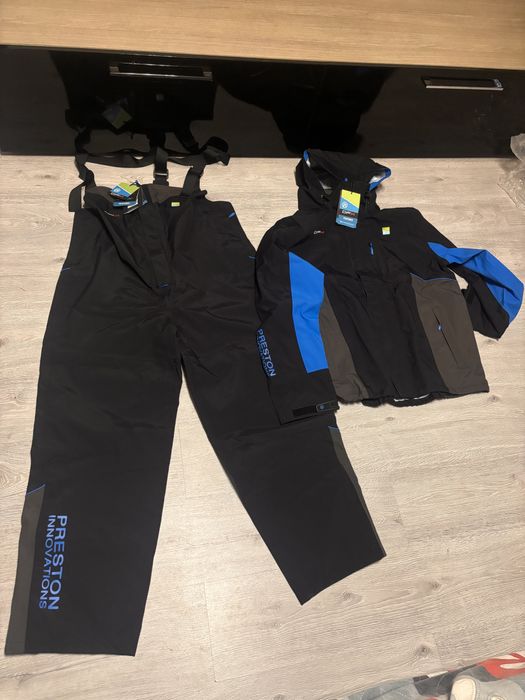 Costum pescuit Preston DFX impermeabil / nou cu eticheta