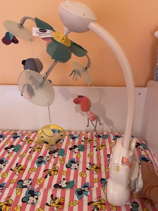 Tiny Love музикална въртележка за кошара