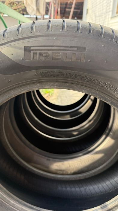Продам летнюю резину Pirelli
