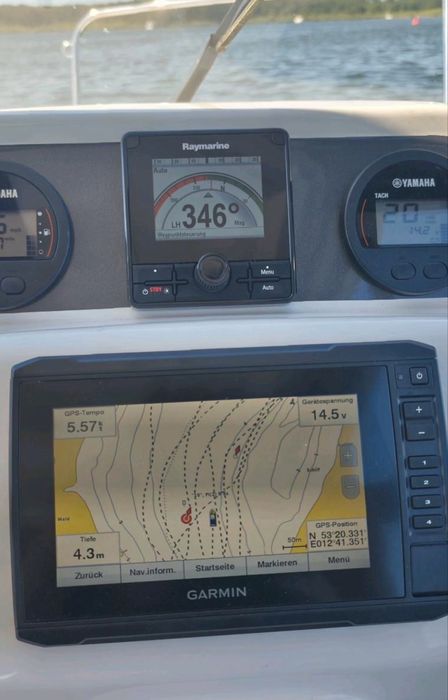 Merry Fisher 605