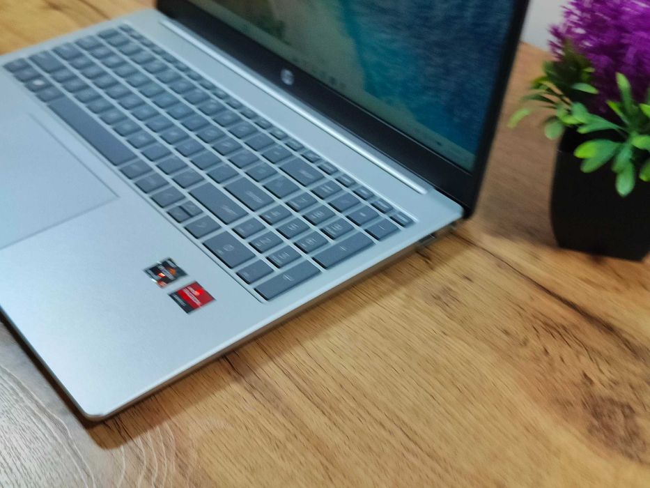 [ARZON] Noutbuk HP Laptop 15 AMD Ryzen 5 7520U / DDR5 16Gb / SSD 512Gb
