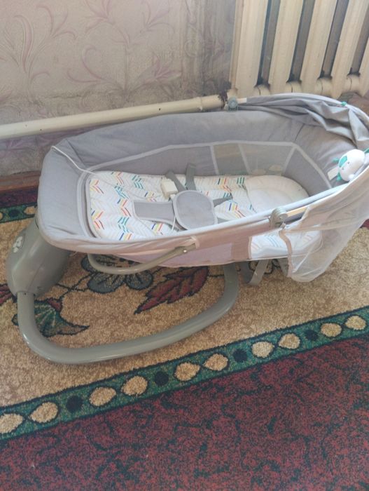 Продам шезлонг. Торг есть