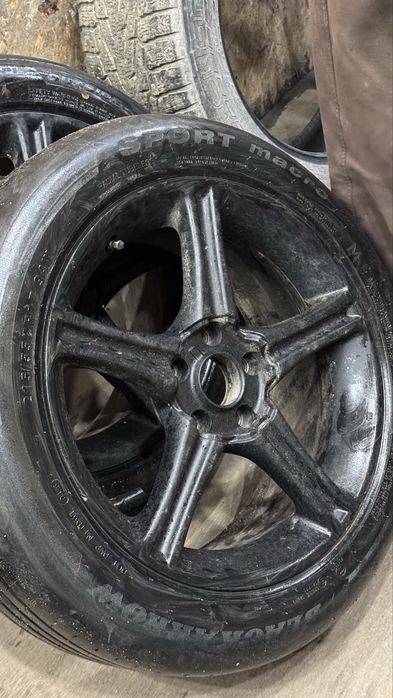 Продам диски r17, разболтовка 5 на 113