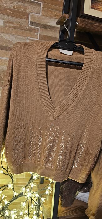 Пуловер  в кафяв цвят Liu Jo