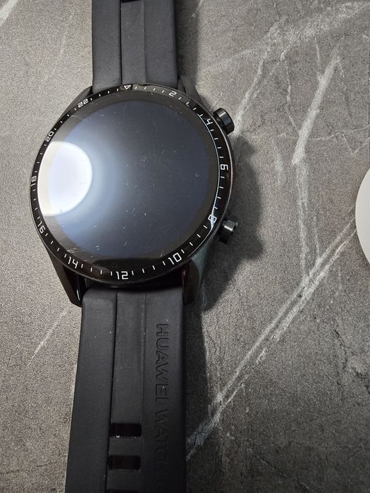 Vând ceas huawei gt2