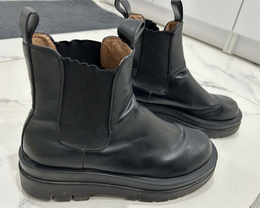 Женские ботинки челси