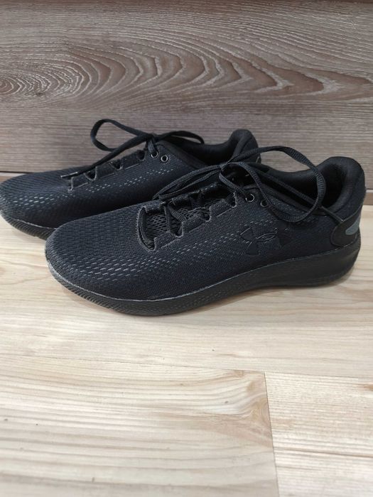 Продавам нови маратонки