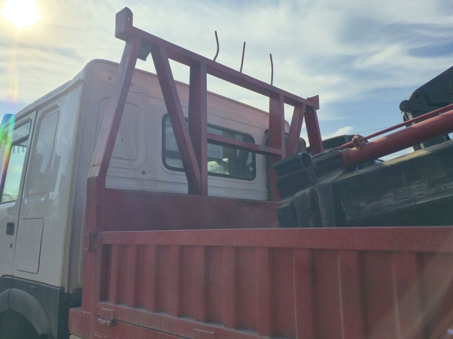 Продам кузов бортовой в идеале