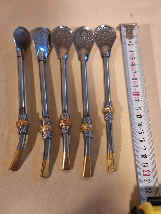 Бомбиля 5бр сламки