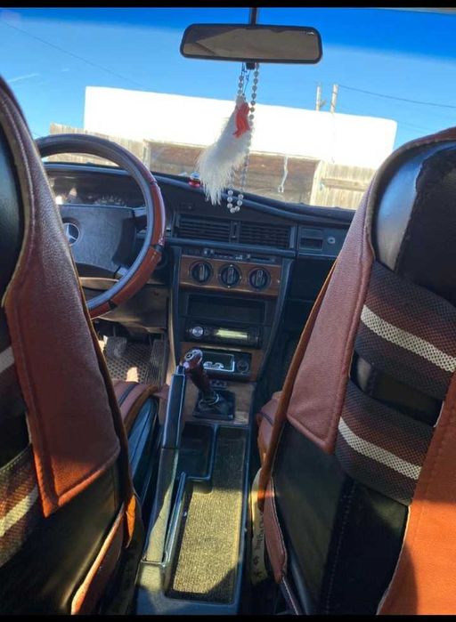 Мерседес  190 продается