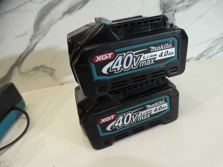 Makita DF 002G / 40 V / XGT - Професионален винтоверт