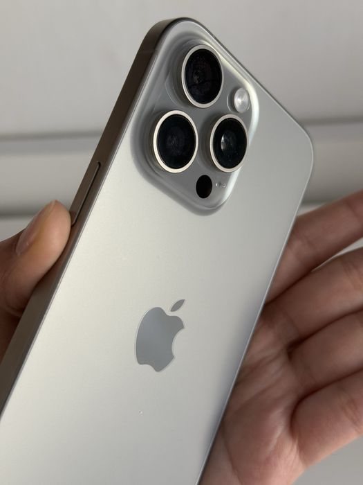 Продам айфон 15 pro max