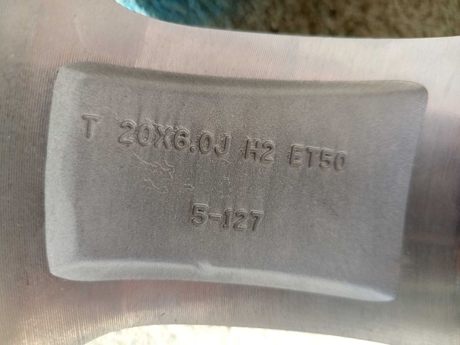 резервна гума патерица за Джип Jeep Гранд Чероки 20 цола, крик