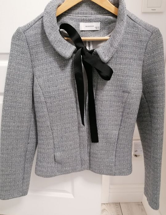 Дамски връхни дрехи