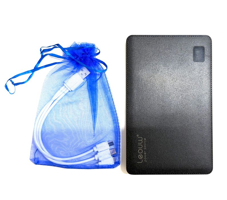 Външна батерия Leouw LE-211 19800mAh 4-портово USB зарядно устройство