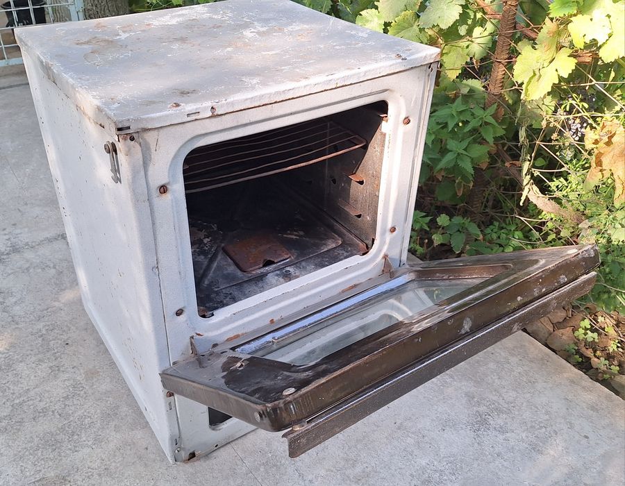 Духовка газовая.