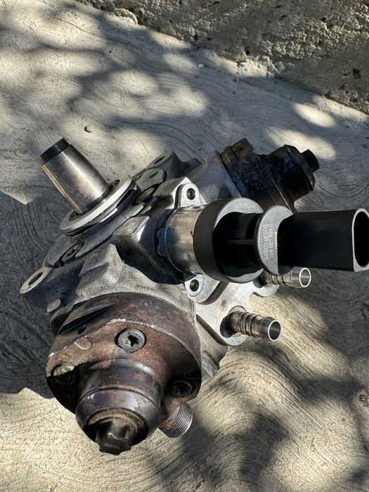 Pompa injectie bmw  530 , f 10 f 01 x5 x6 245 cp