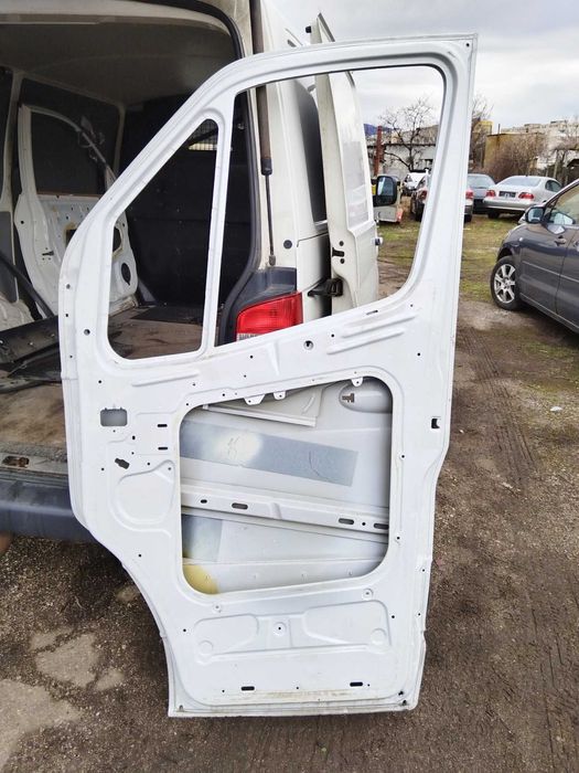 Мерцедес Спринтер 910 предна дясна врата