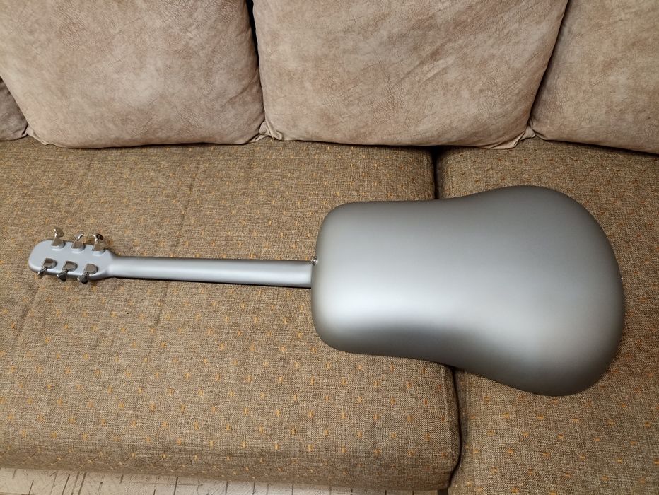 Продам или обменяю гитара Lava me Pro