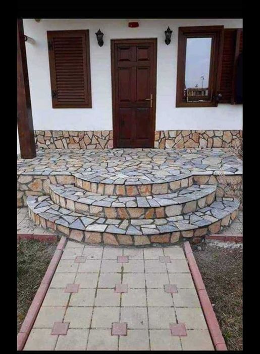 vand si montez piatra naturala de munte