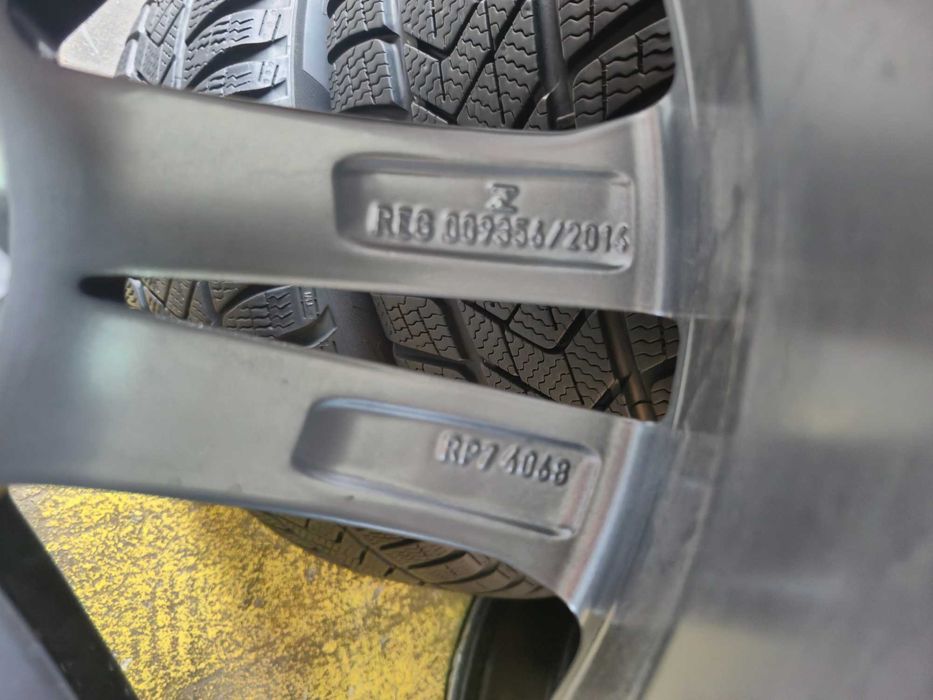 4 ROTI Jante + Anvelope Aliaj - 5x112 245/45/18 - PIRELLI IARNA - CA NOI - DOT 2023 DEMO Showroom 2023 OEM VW Passat Arteon Skoda Seat