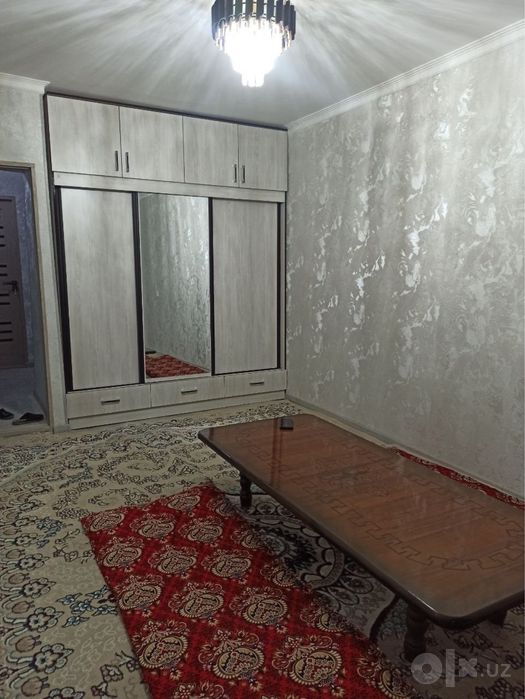 5 каватли янги домнинг 3 каватида 2 хонали квартира ижарага берилади