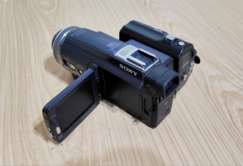 Sony MiniDV видеокамера