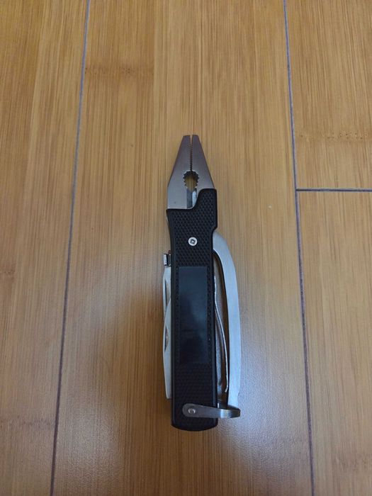 Многофункциональный нож